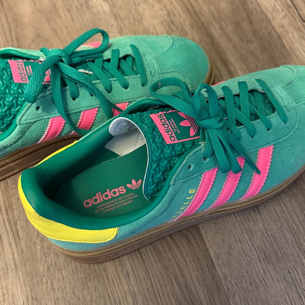 Adidas Gazelle Bold Sneaker platform green + pink womens size US 7 1/2 - Picture 5 of 5